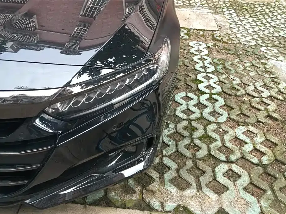 Honda Accord — фото 6