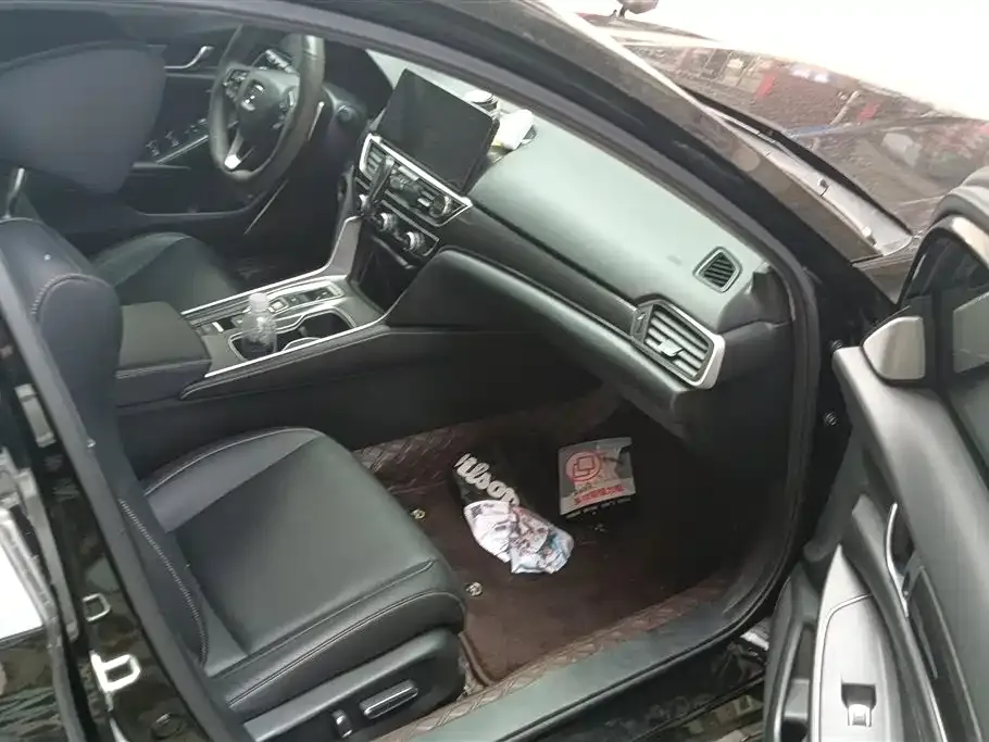 Honda Accord — фото 2