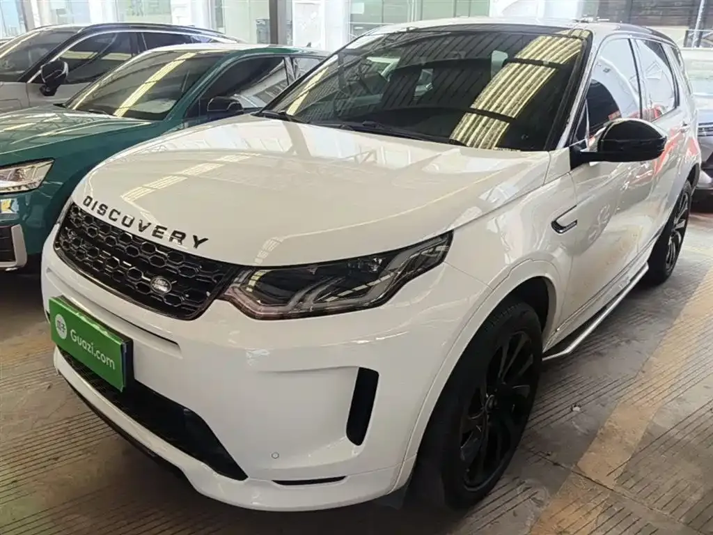 Land Rover Discovery Sport — фото 1