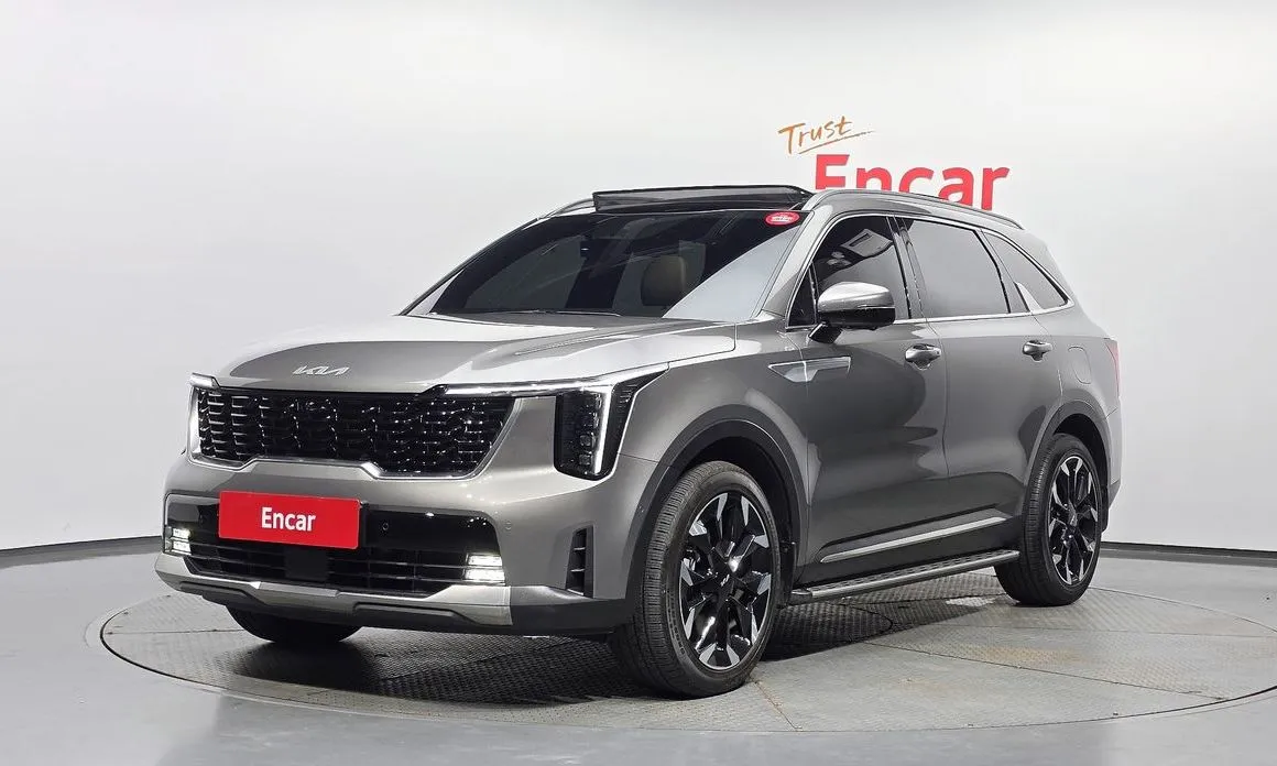 Kia Sorento — фото 1