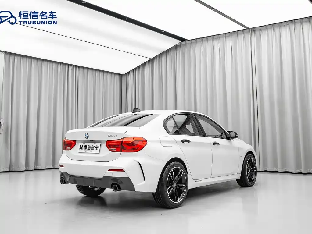 BMW 1 Series — фото 9