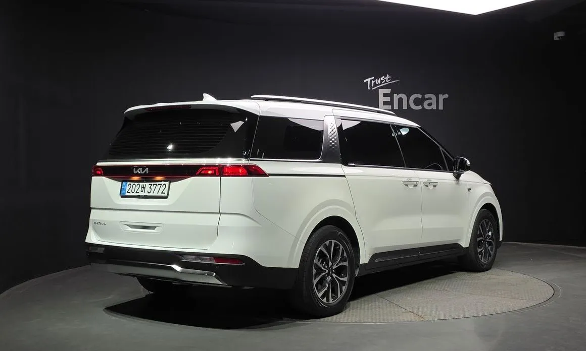 Kia Carnival 2023 из KR, фото 3