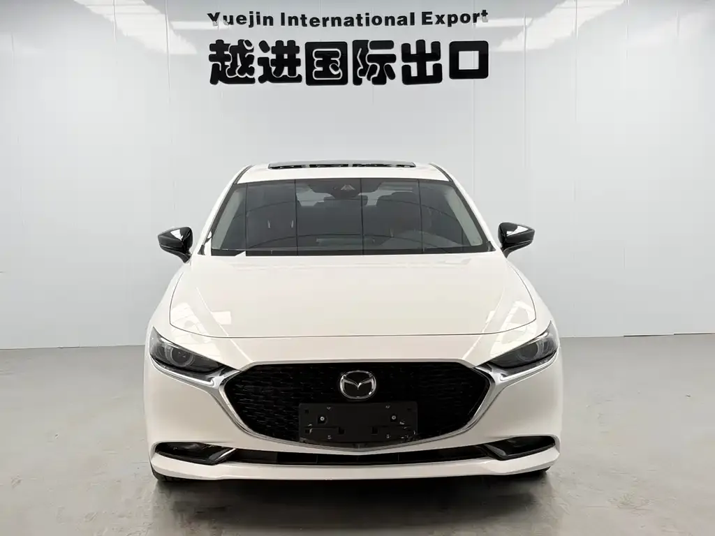 Mazda 3 Axela — фото 10