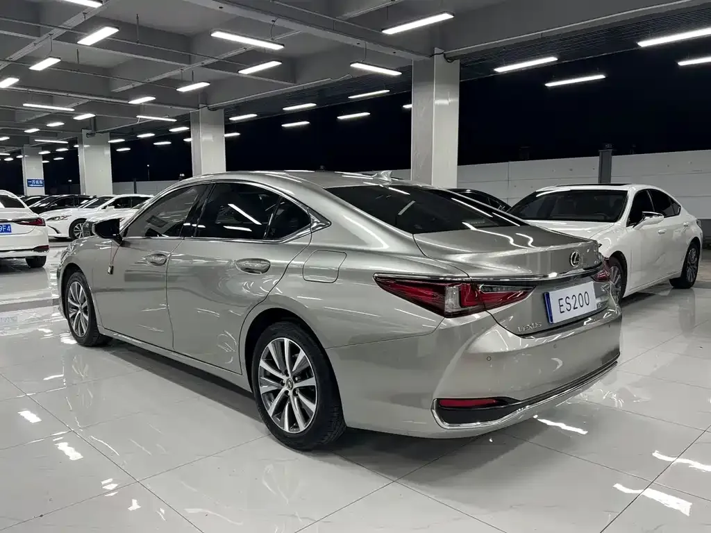 Lexus ES 2021 из CN, фото 5