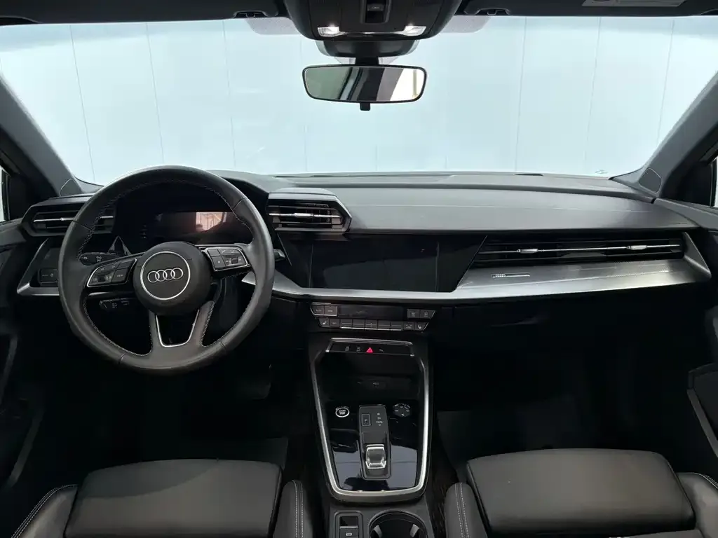 Audi A3 — фото 2
