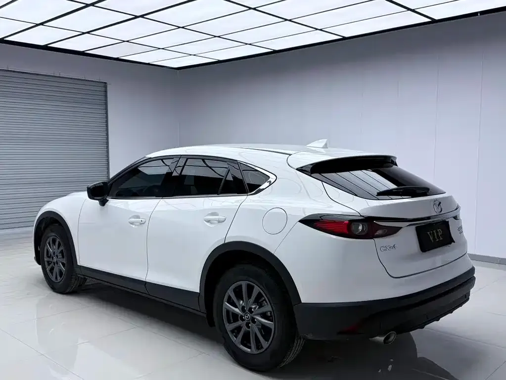 Mazda CX-4 — фото 9