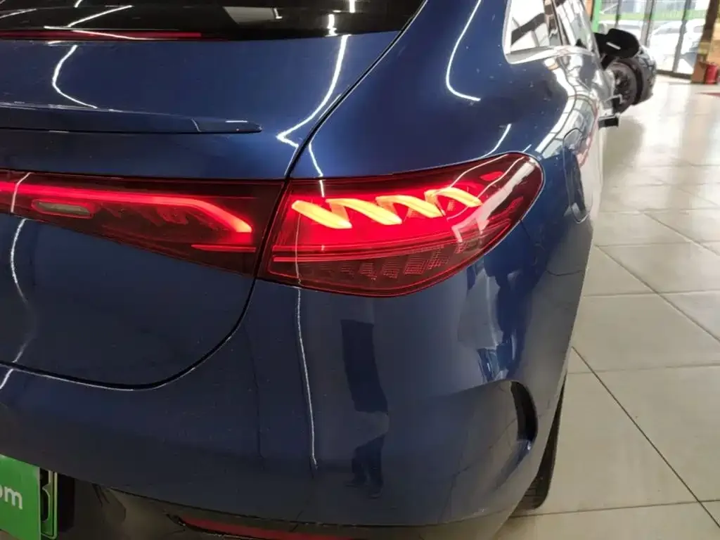 Mercedes-Benz EQE 2025 из CN, фото 6