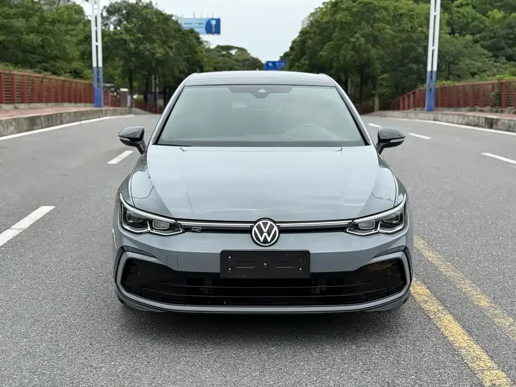 Volkswagen Golf 2021 из CN, фото 8