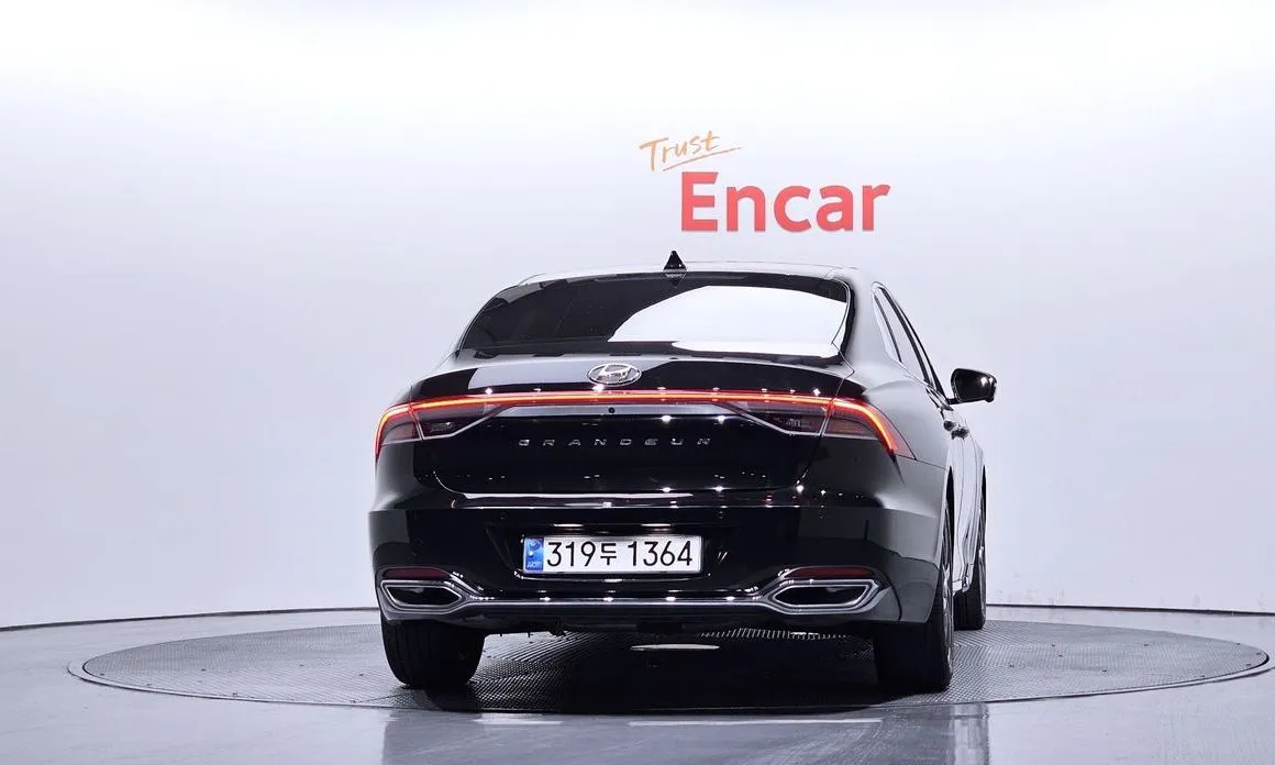 Hyundai Grandeur 2021 из KR, фото 2