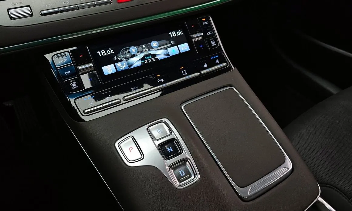 Hyundai Grandeur 2021 из KR, фото 4