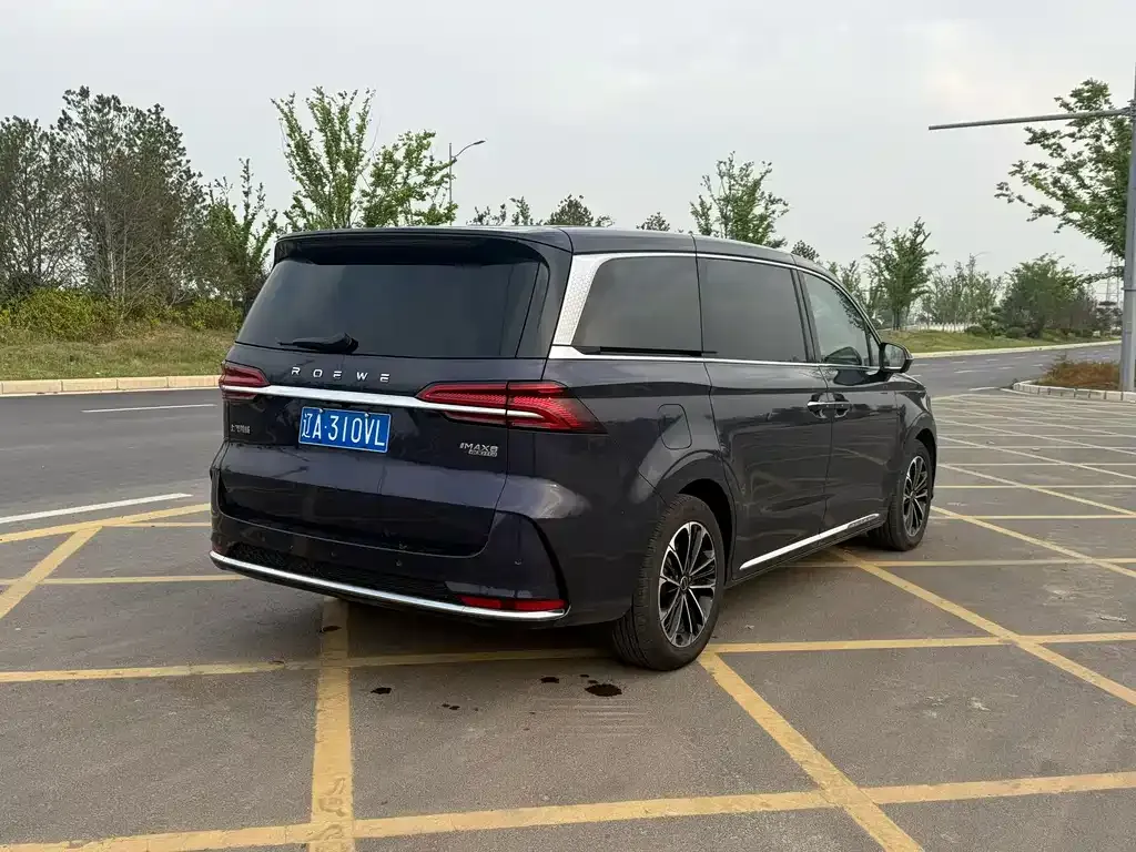Roewe iMAX8 — фото 6