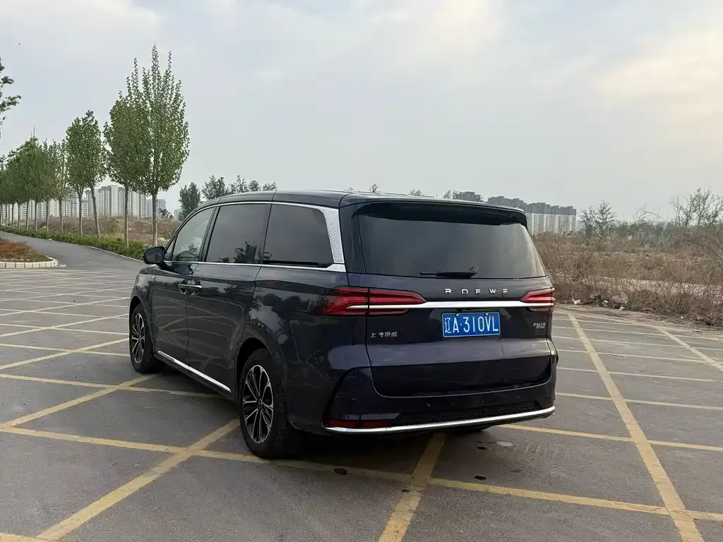 Roewe iMAX8 — фото 7