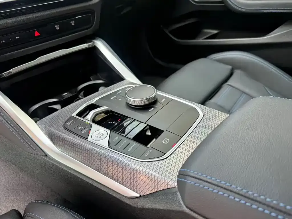 BMW M240i 2024 из CN, фото 2