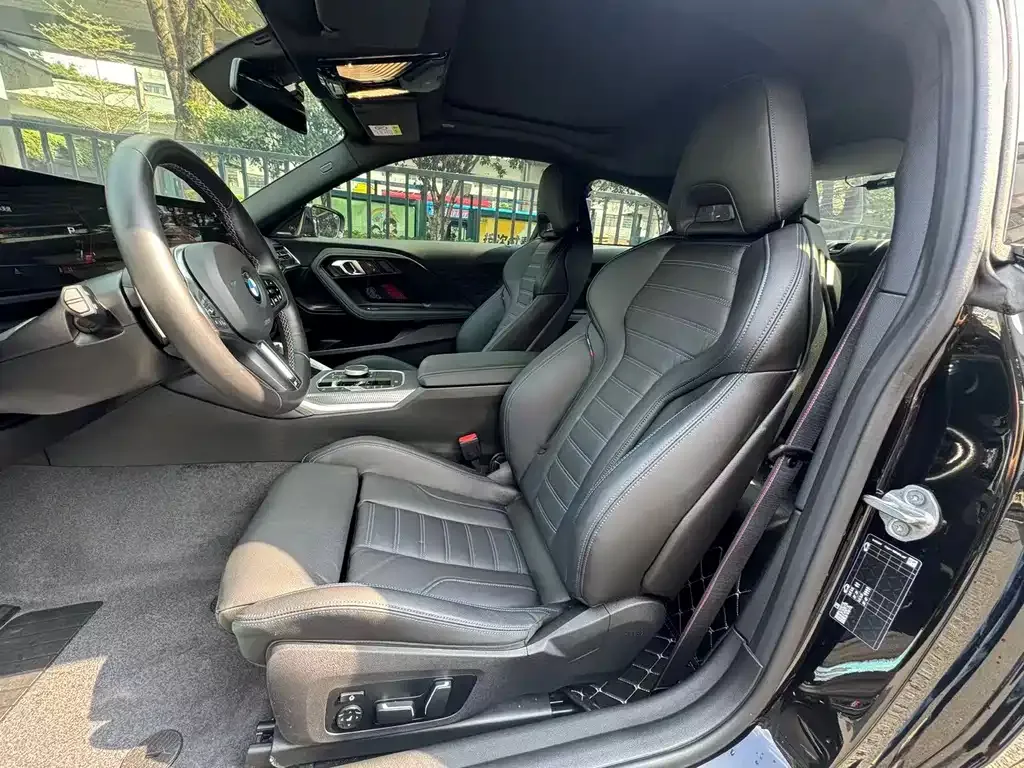 BMW M240i 2024 из CN, фото 4