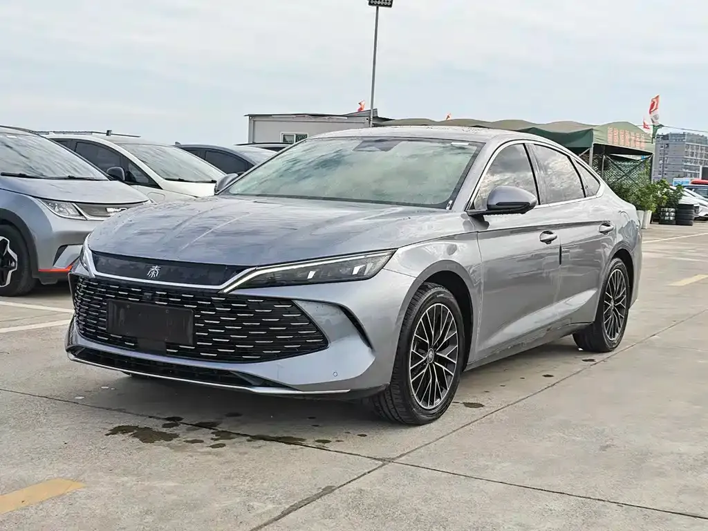 BYD Qin L — фото 1