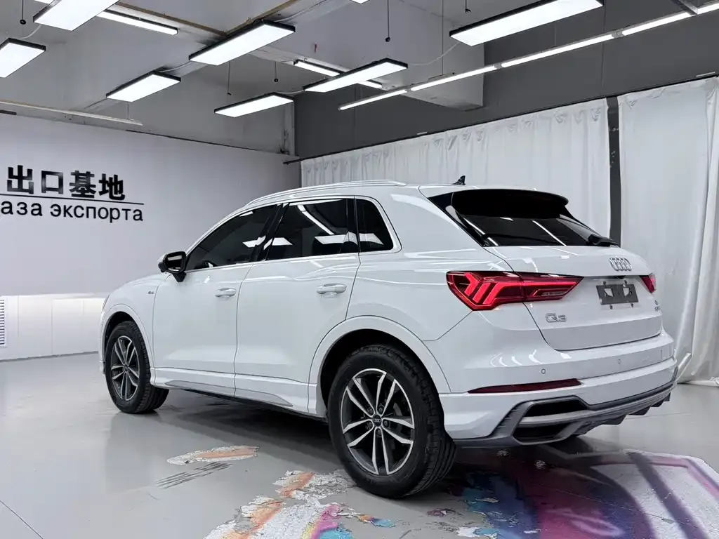 Audi Q3 — фото 3