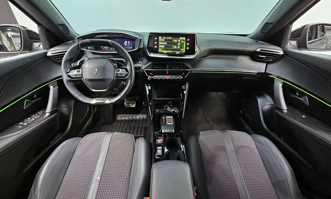 Peugeot 2008 2023 из KR, фото 8