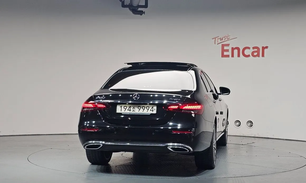 Mercedes-Benz E-Class 2023 из KR, фото 4