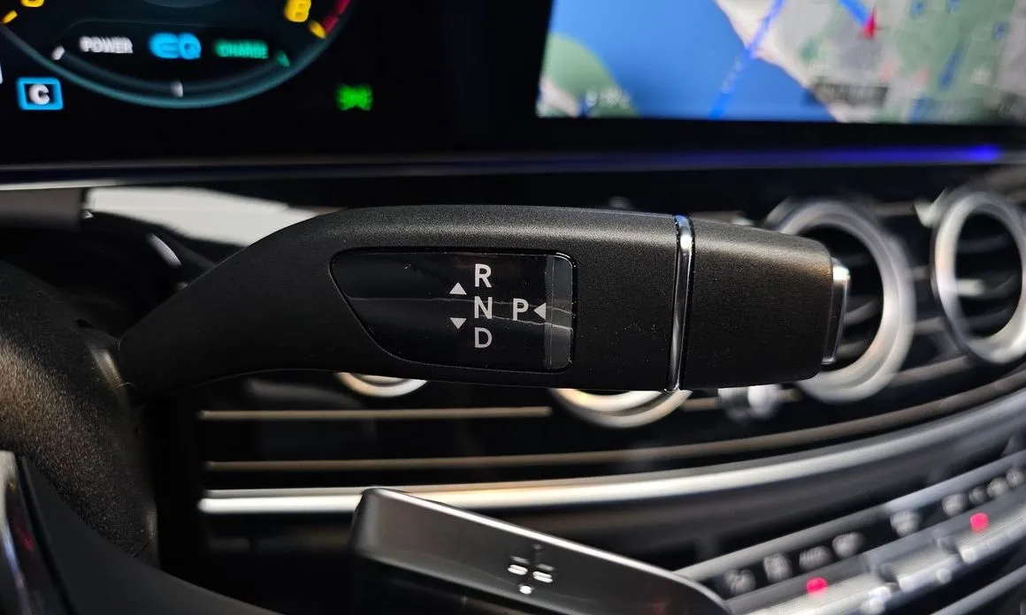 Mercedes-Benz E-Class 2023 из KR, фото 7