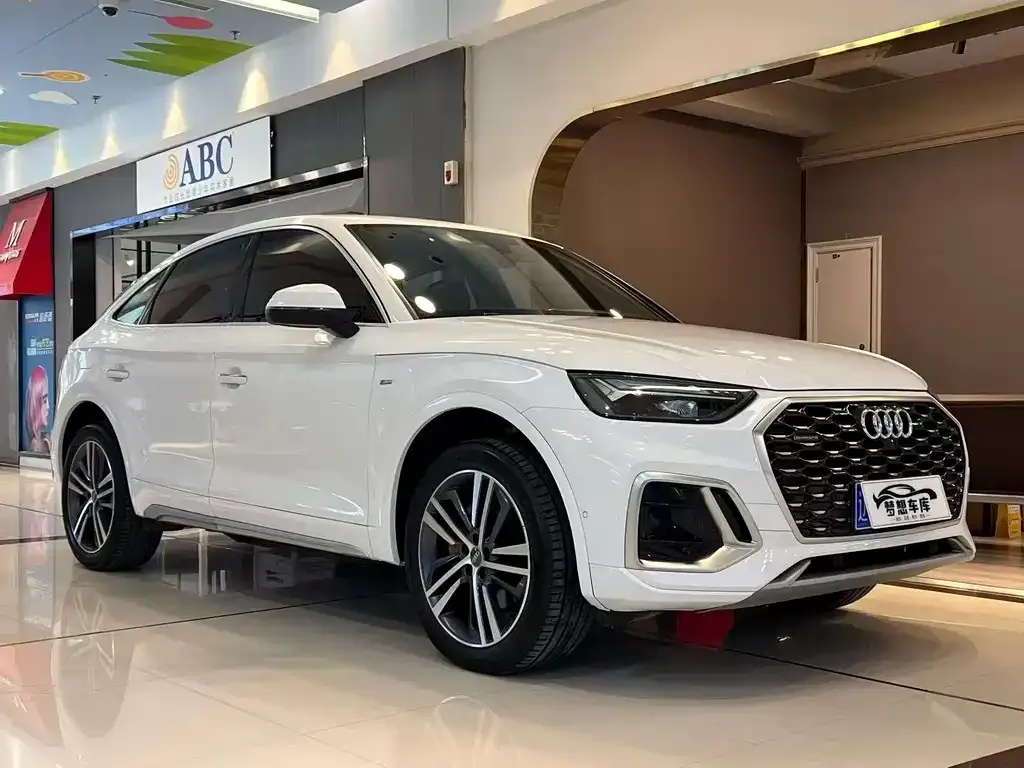 Audi Q5L Sportback 2021 из CN, фото 6