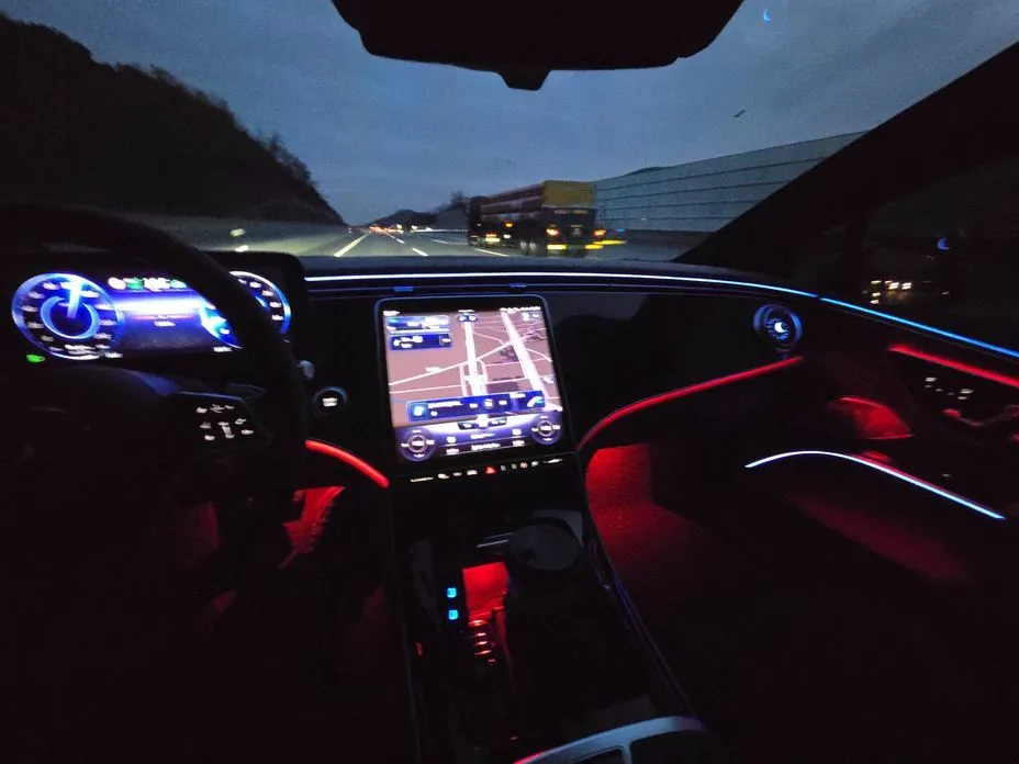 Mercedes-Benz EQS 2022 из KR, фото 9
