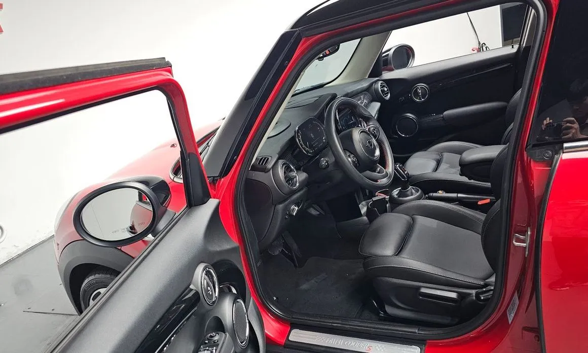 Mini Cooper 2021 из KR, фото 9