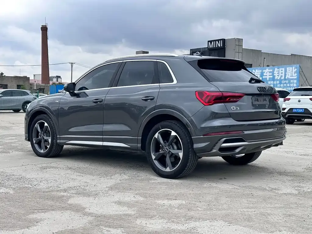 Audi Q3 — фото 2