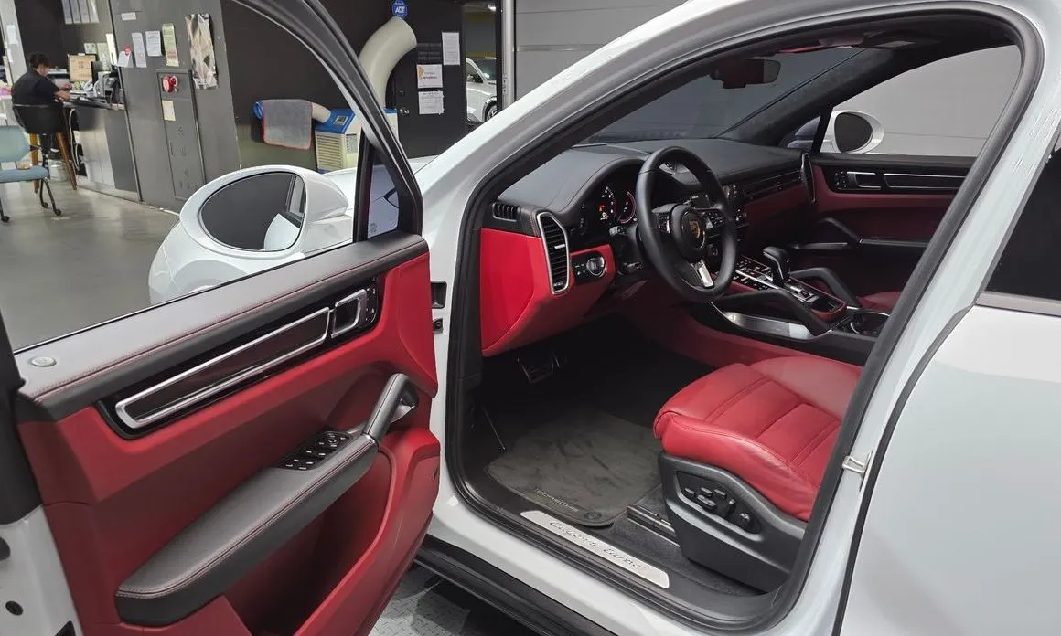 Porsche Cayenne 2023 из KR, фото 7