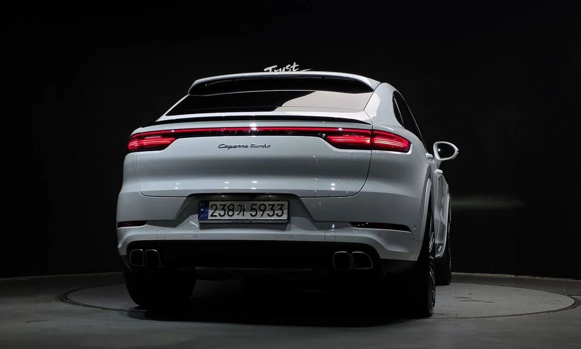 Porsche Cayenne 2023 из KR, фото 3