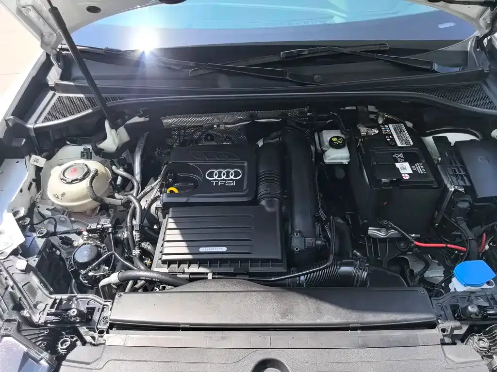 Audi Q3 — фото 10