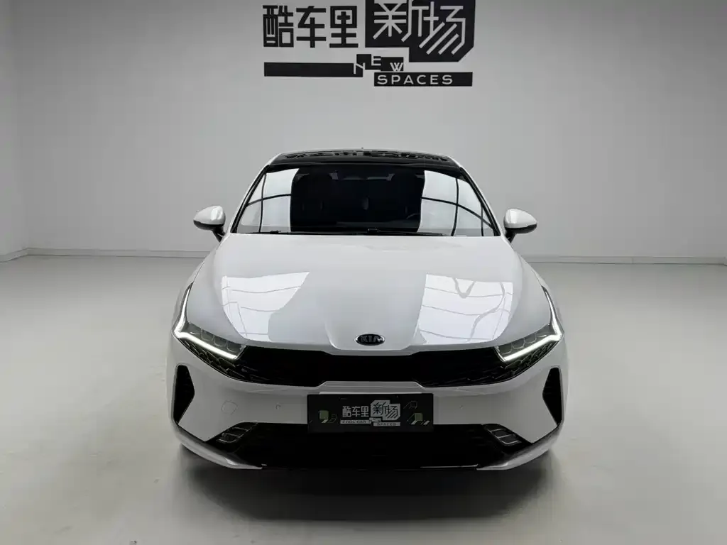 Kia K5 2021 из CN, фото 2