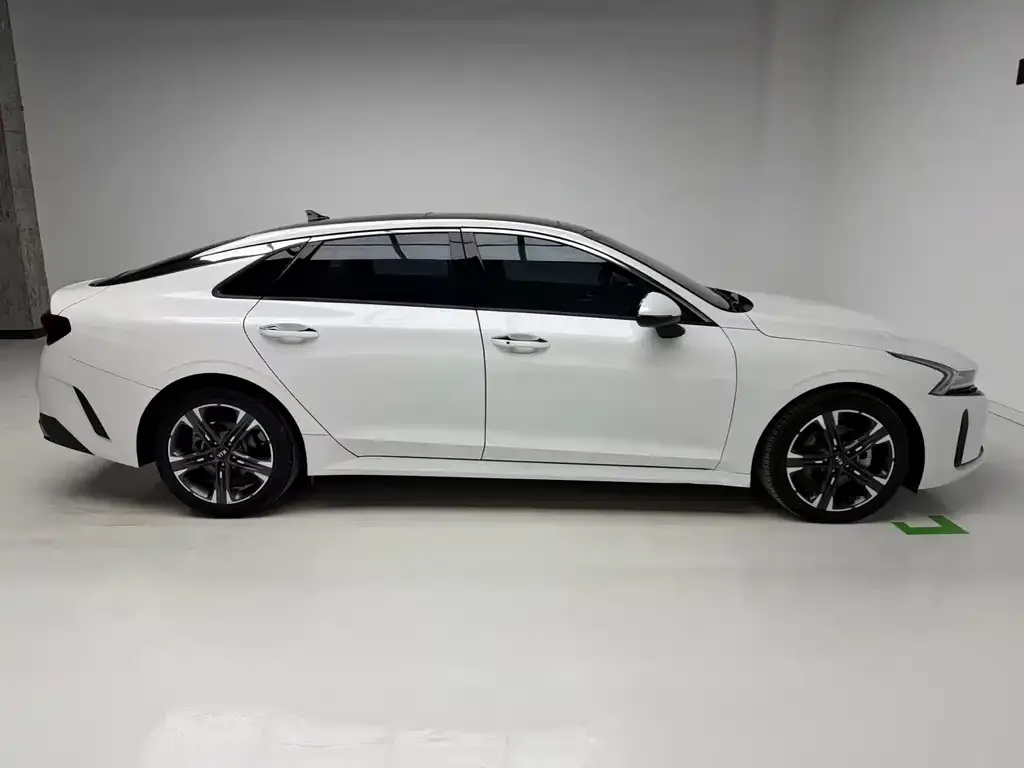 Kia K5 2021 из CN, фото 5