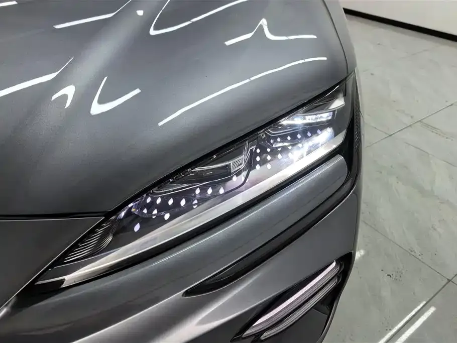 BYD PLUS New Energy — фото 4