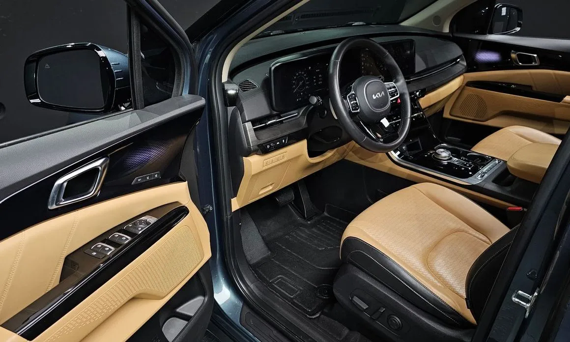 Kia Carnival 2023 из KR, фото 6