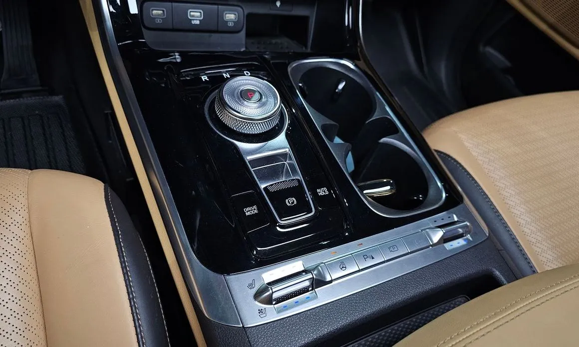 Kia Carnival 2023 из KR, фото 7