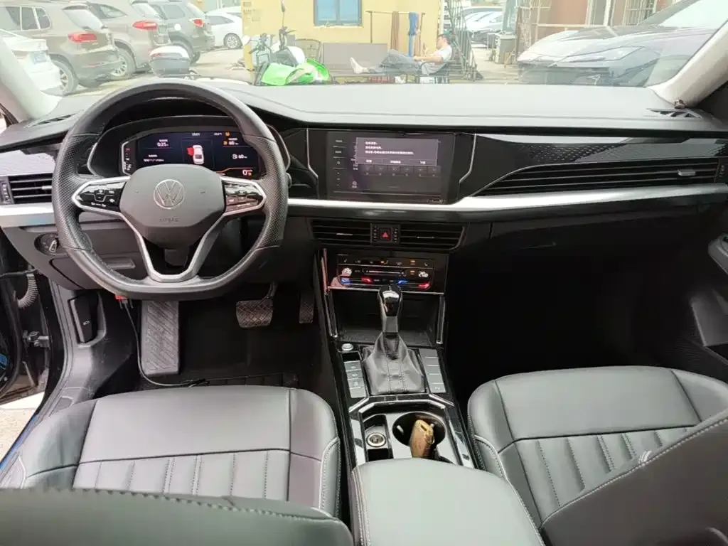 Volkswagen Passat — фото 2