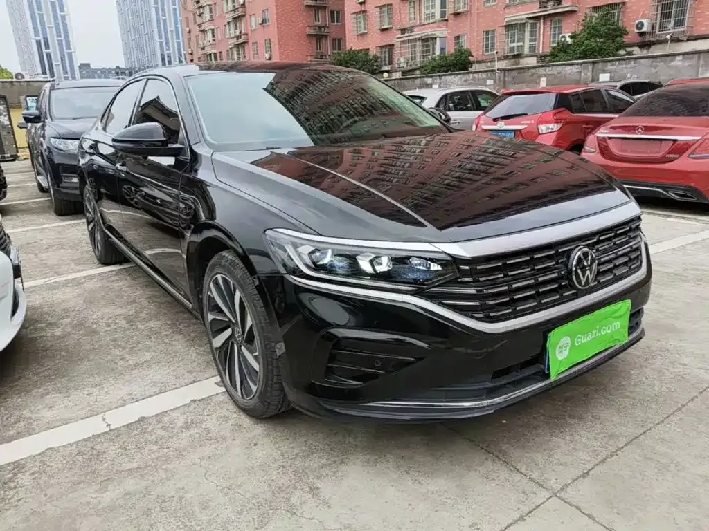 Volkswagen Passat — фото 3