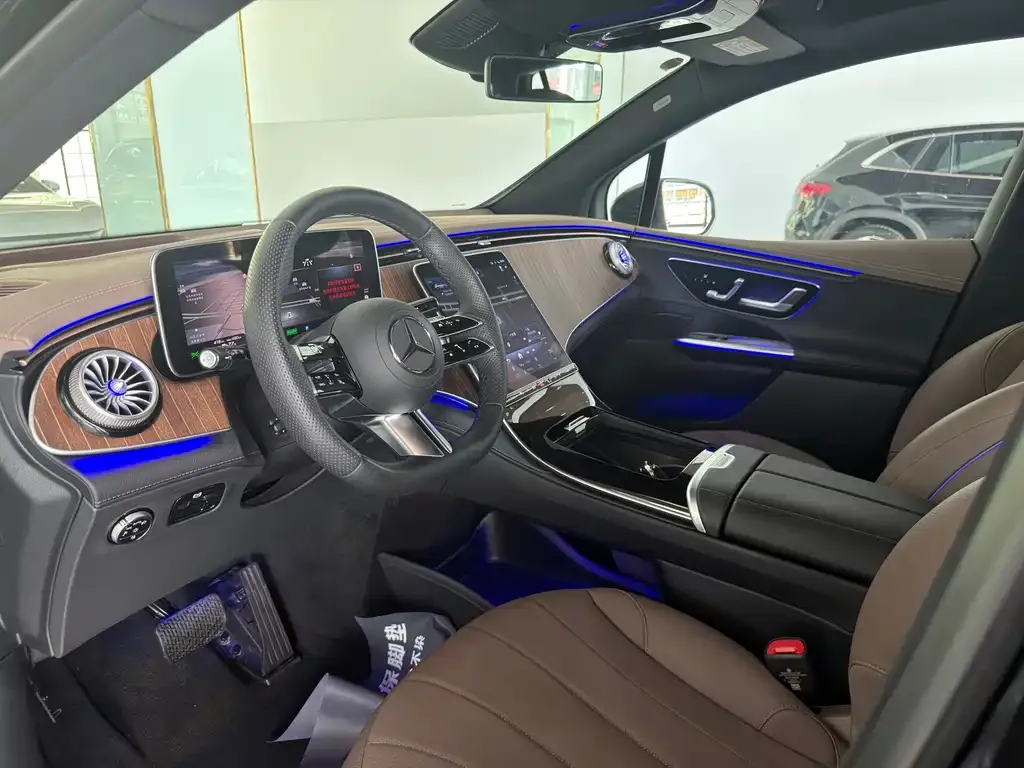 Mercedes-Benz EQE SUV 2025 из CN, фото 3