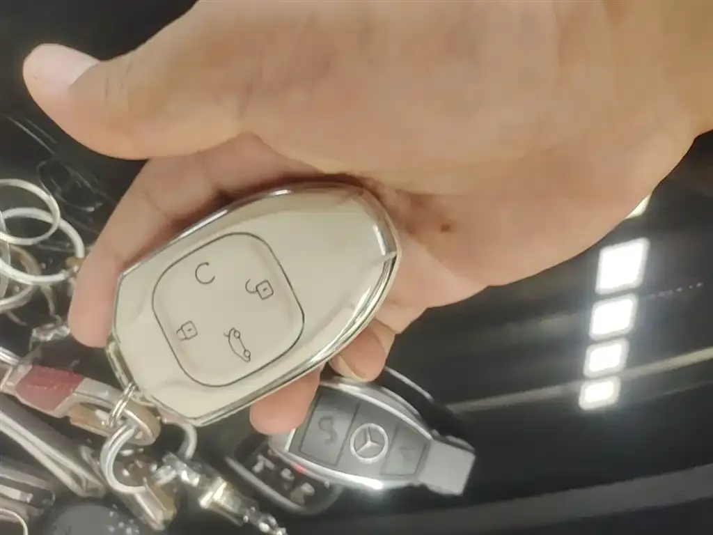 GAC Motor Shadow Leopard — фото 3