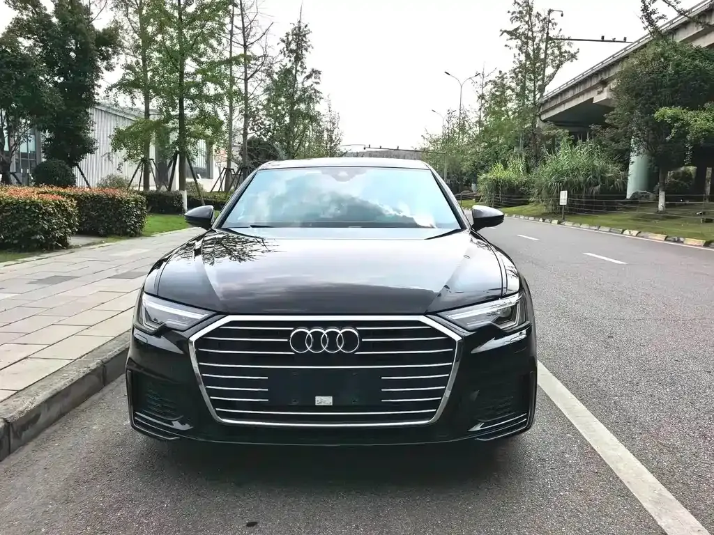 Audi A6L 2021 из CN, фото 4