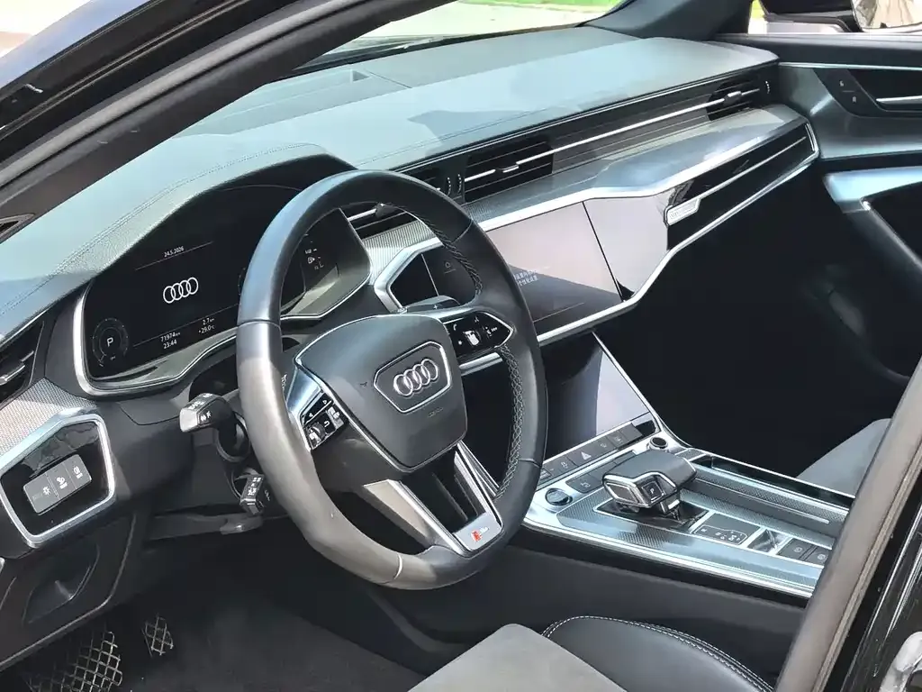 Audi A6L 2021 из CN, фото 5