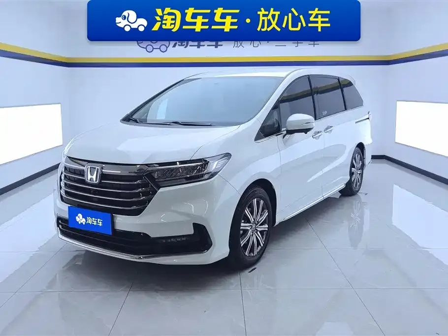 Honda Odyssey — фото 1
