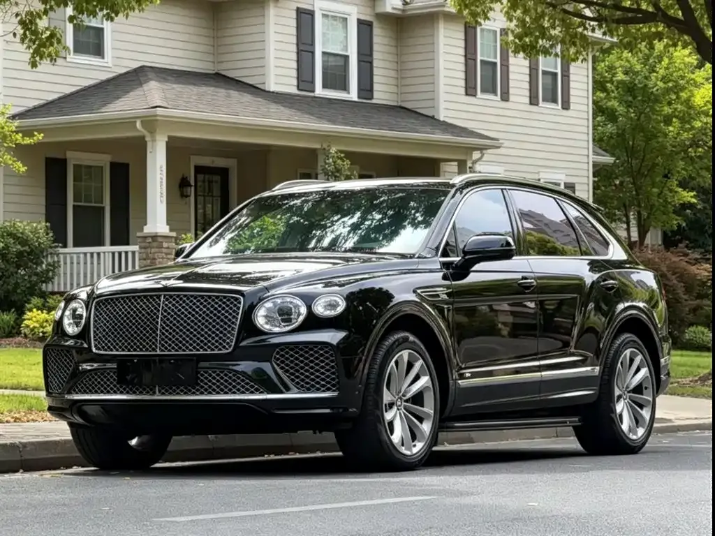 Bentley Bentayga — фото 1