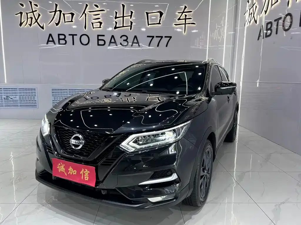 Nissan Qashqai — фото 1