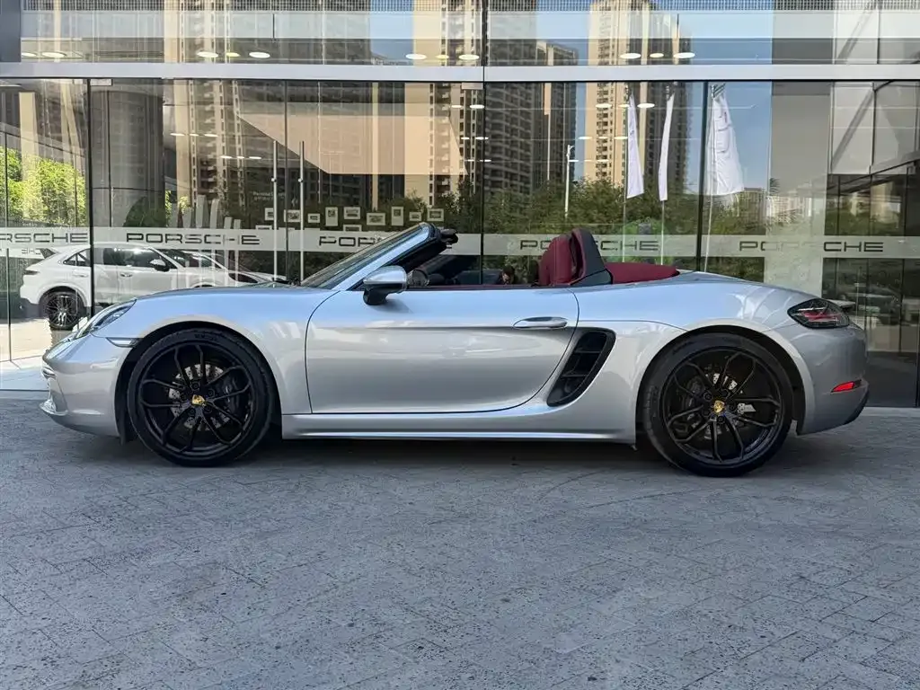 Porsche 718 — фото 4