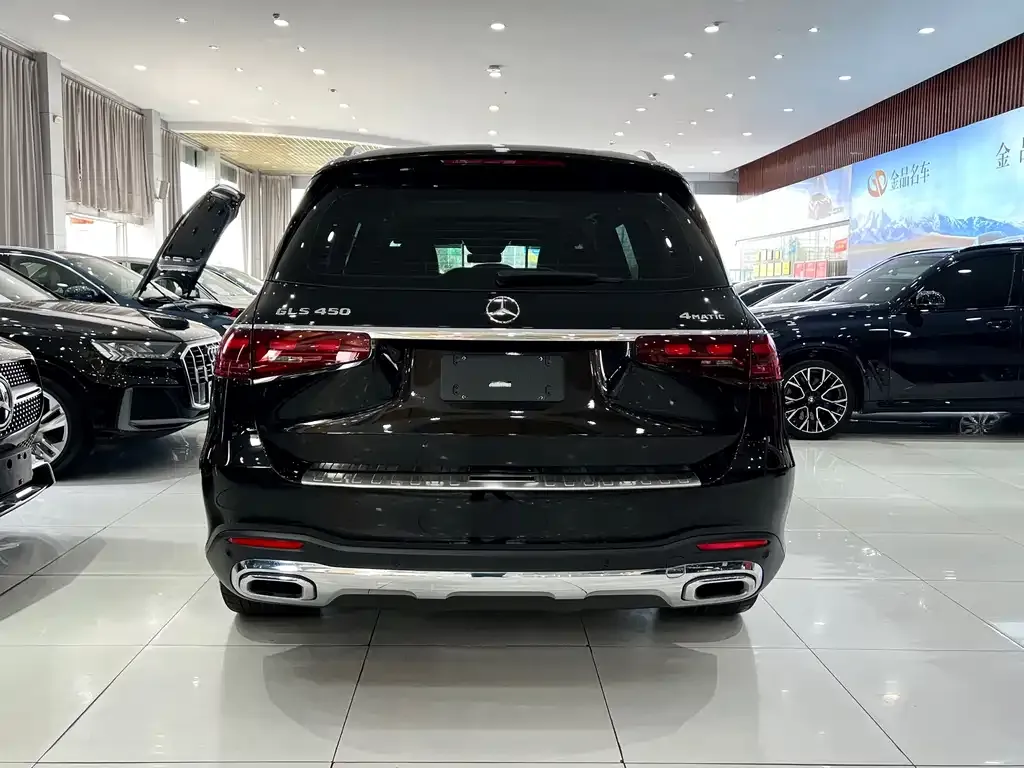 Mercedes-Benz GLS — фото 4
