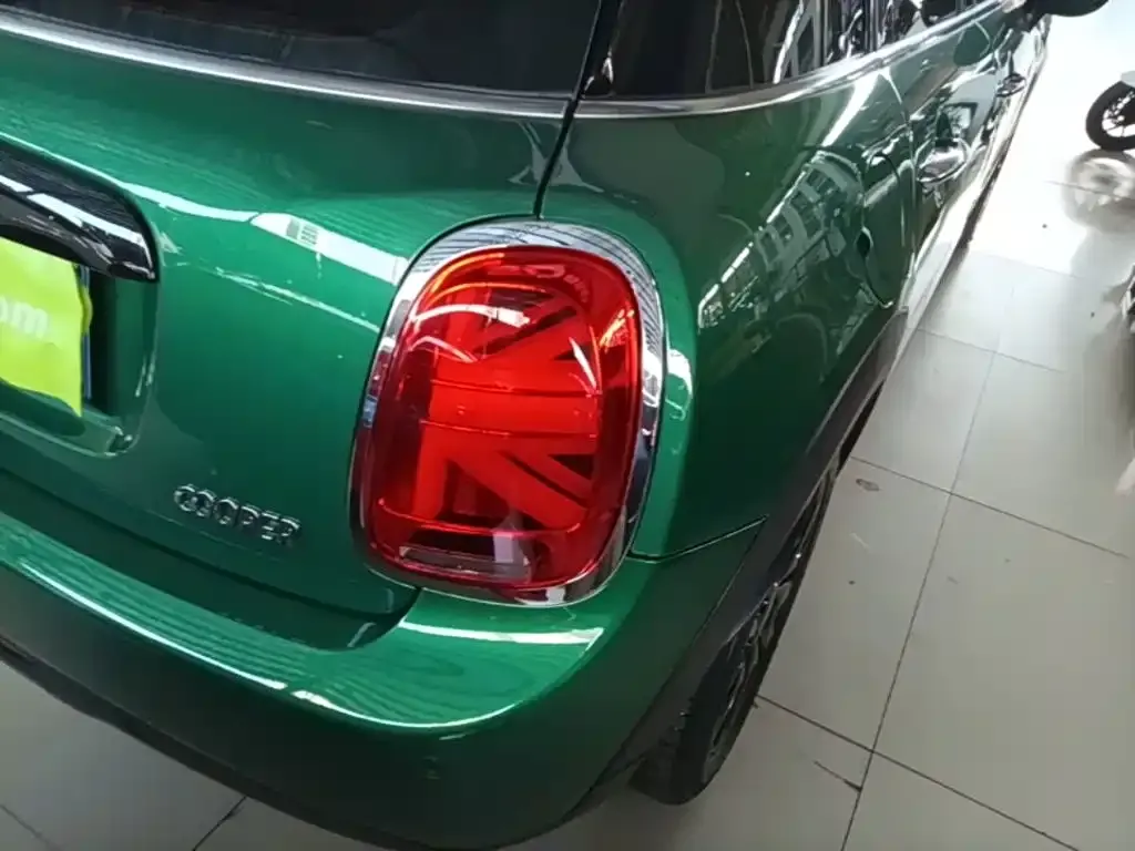 MINI Cooper (3-door) 2021 из CN, фото 2