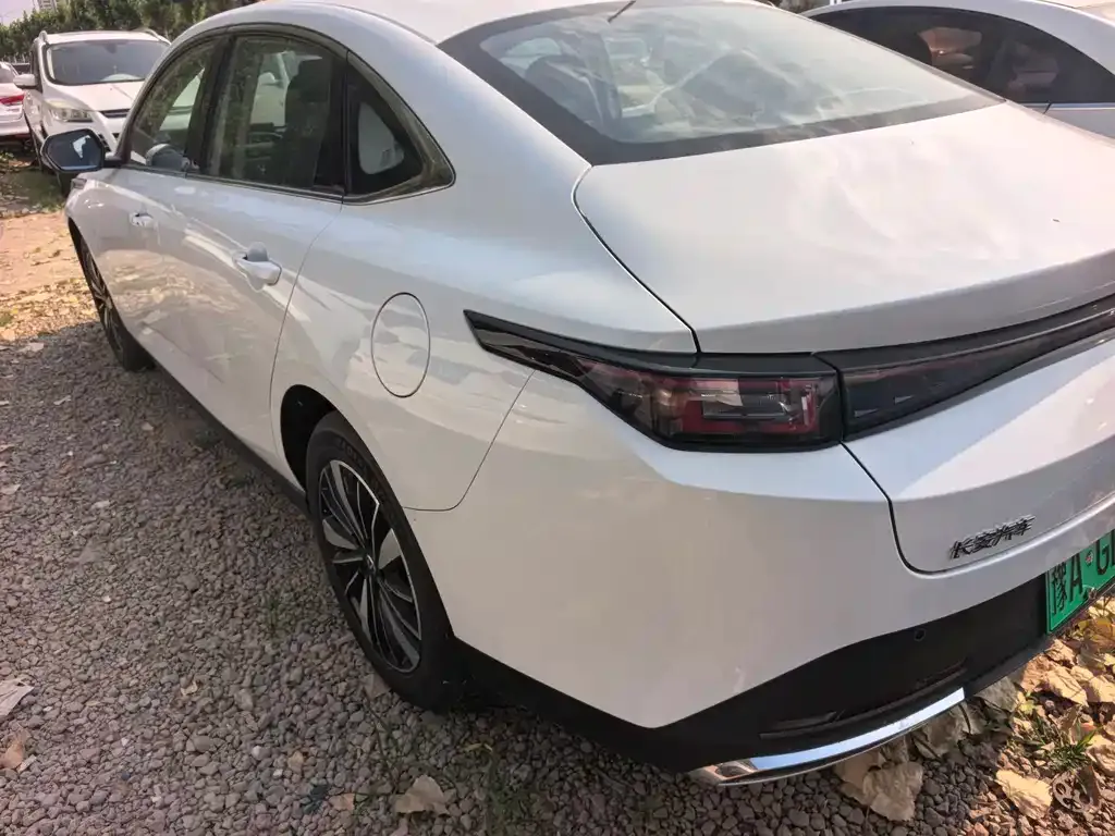 Changan Eado PHEV 2025 из CN, фото 7