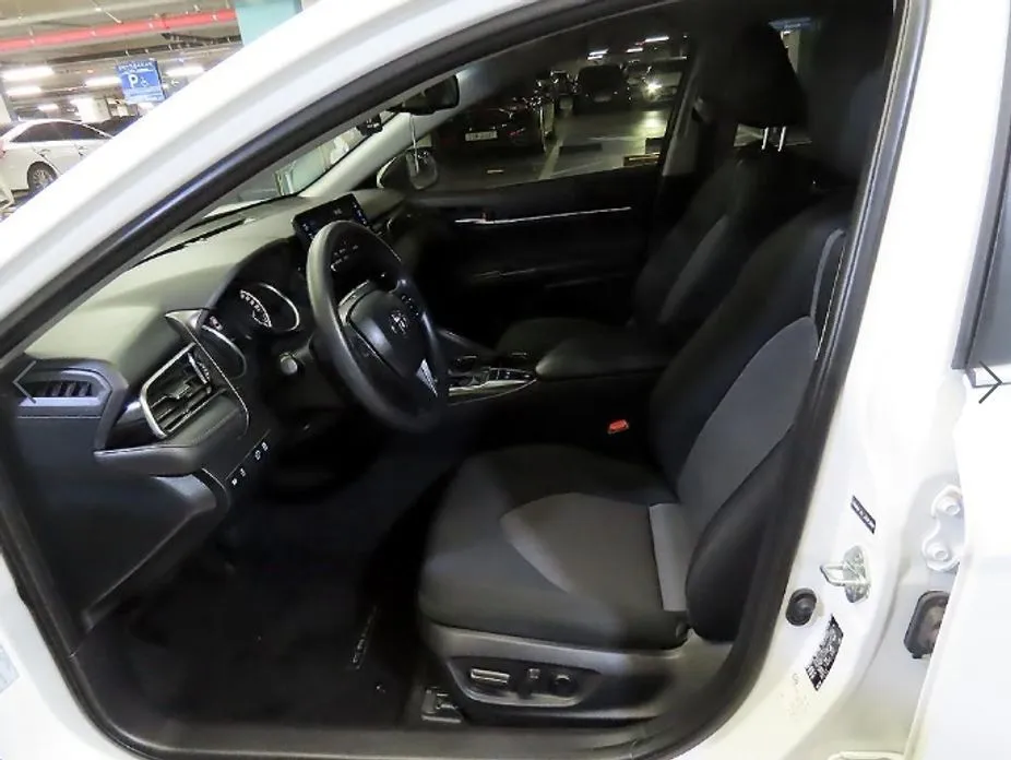 Toyota Camry 2023 из KR, фото 3