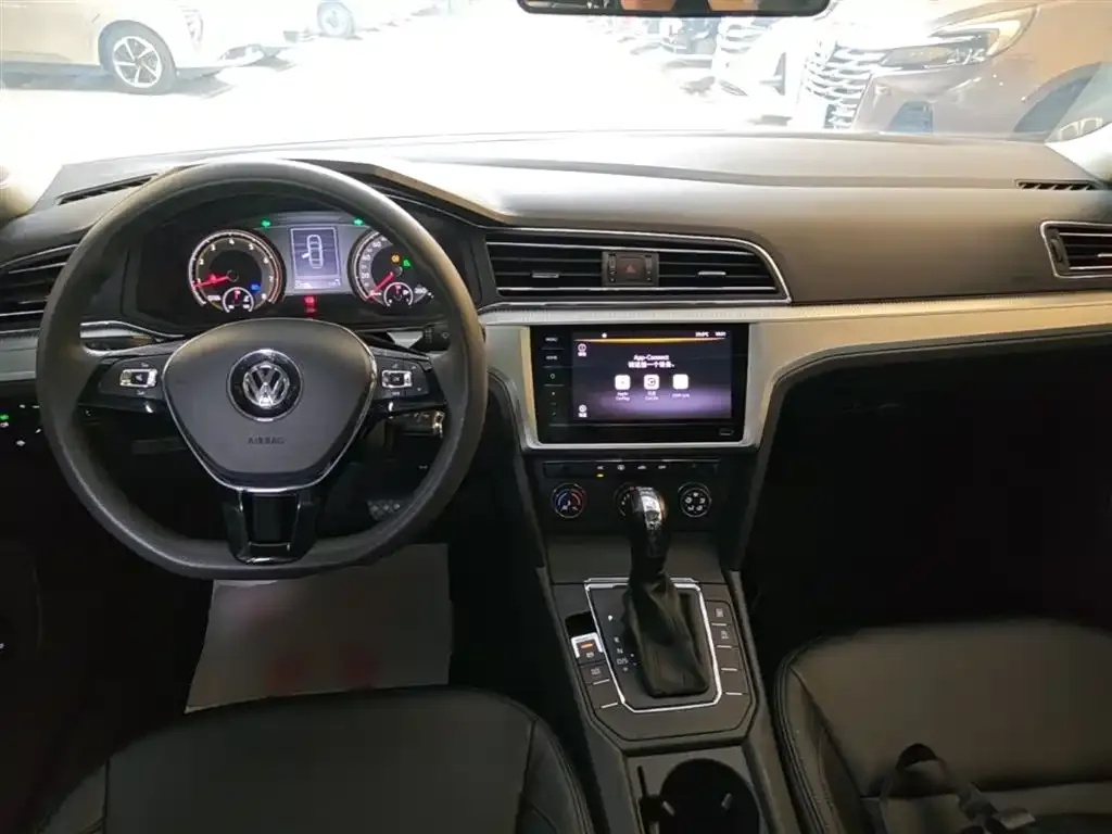 Volkswagen Lamando 2022 из CN, фото 2